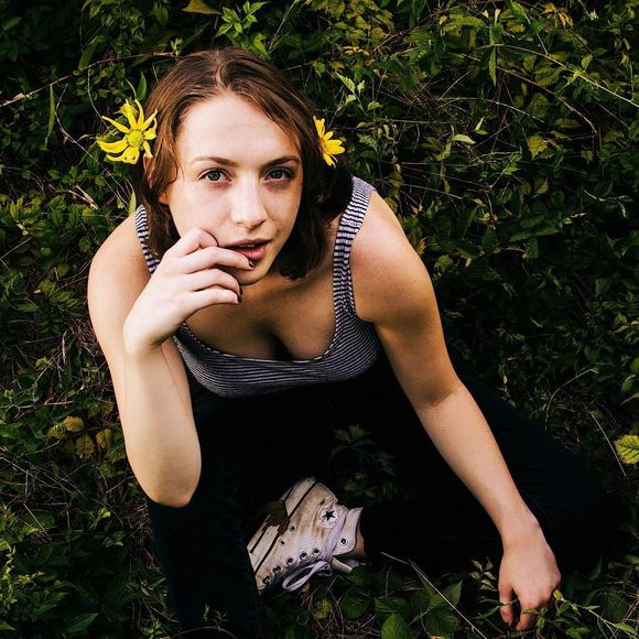 Meet your Posher, Elizabeth - Picture 1 of 1